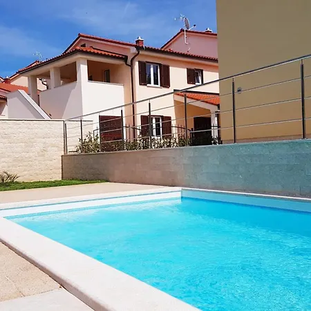 Mar Private Pool * 반졸레