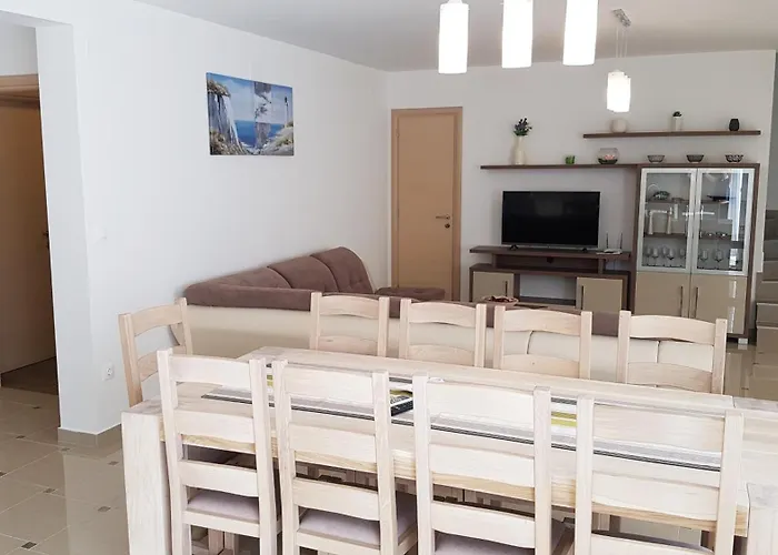 Mar Private Pool 펜션 반졸레