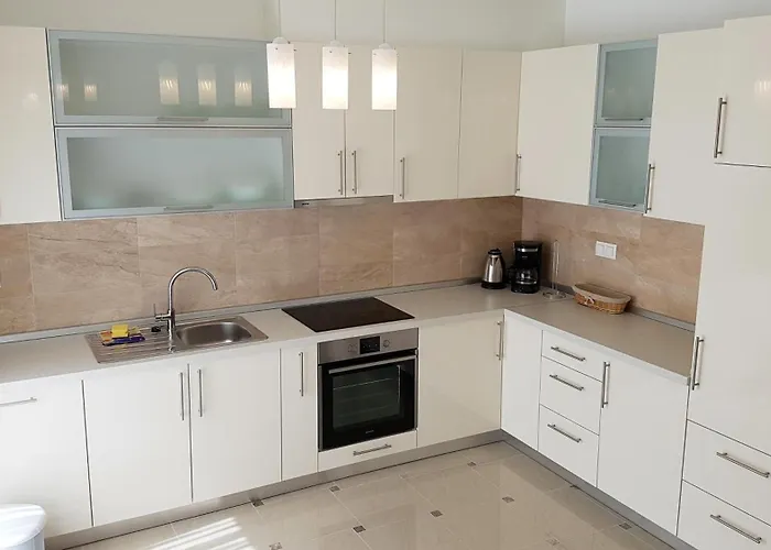 펜션 Mar Private Pool 반졸레